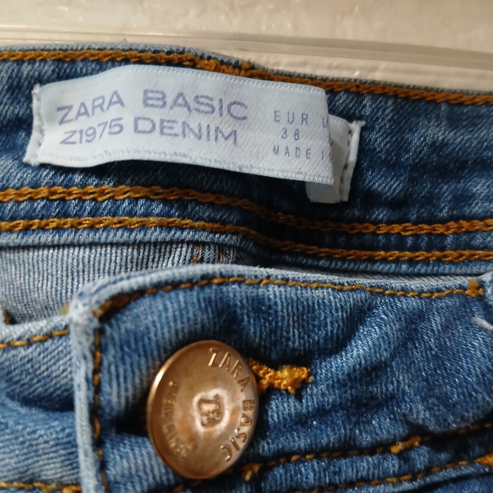 Zara Blue Skinny Jeans with Red Floral Embroidery - Picture 6 of 8